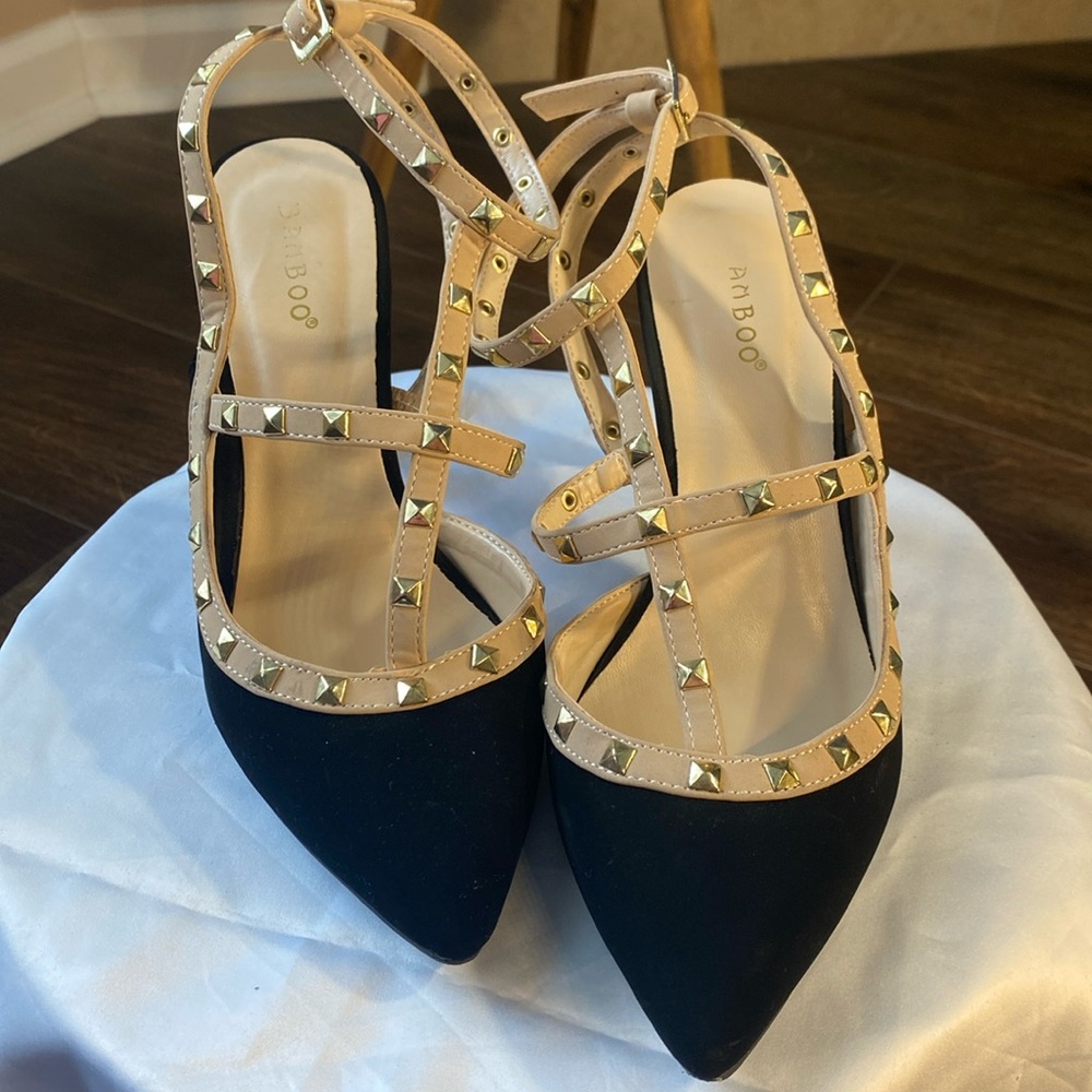 **Sold** Bamboo black studded heels